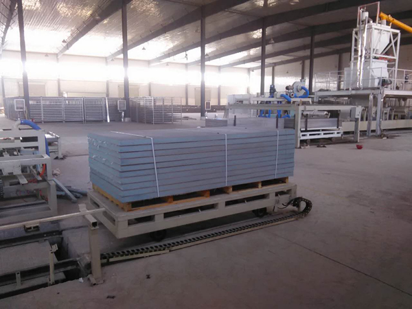 New exterior wall insulation board production line customer case 36